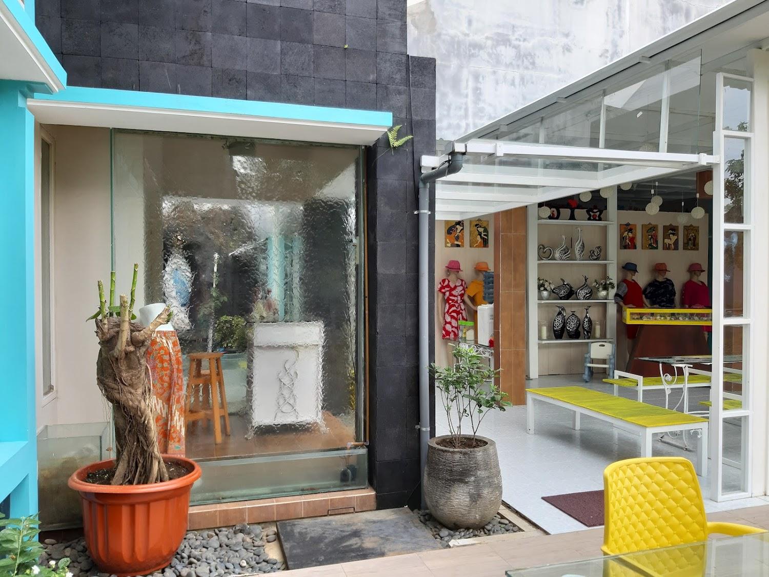 Cover Image for Butik Capsule Hostel Araya