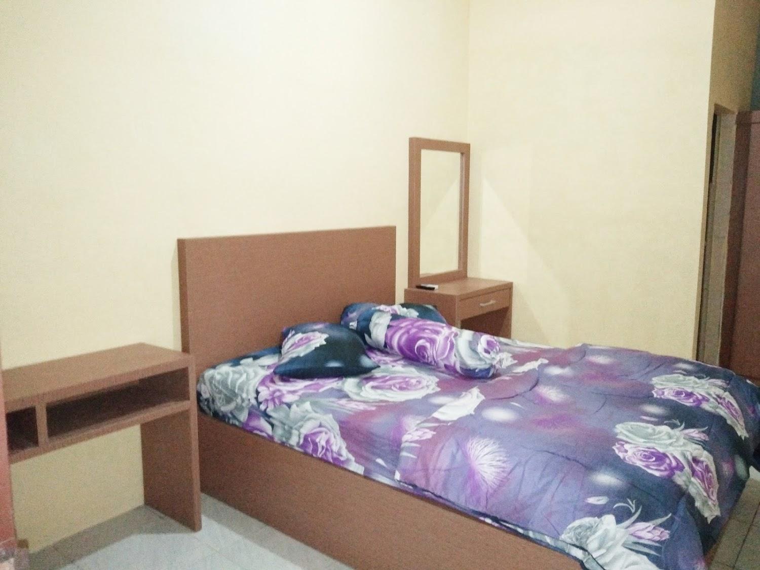 Cover Image for Bunga Raya Kost