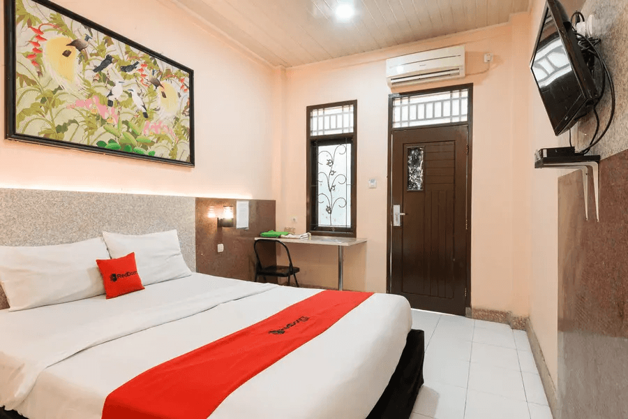 Cover Image for RedDoorz Syariah near Mall Of Serang