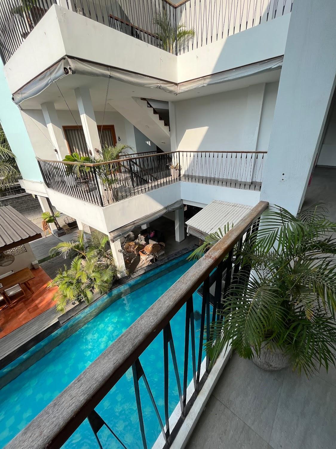 Cover Image for Coco & Pineapple Pants Hostel