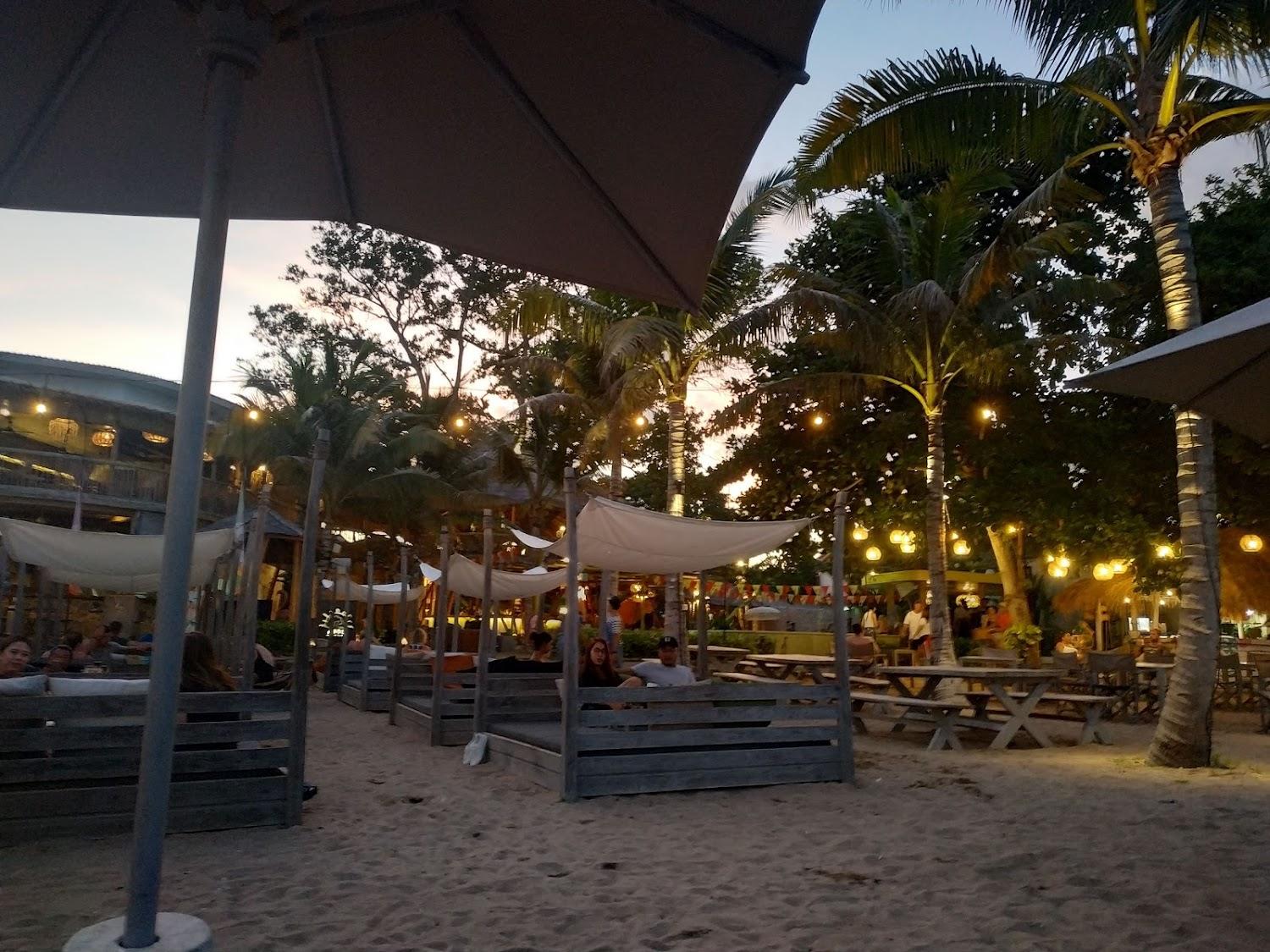 Cover Image for Gazebo Beach Hotel