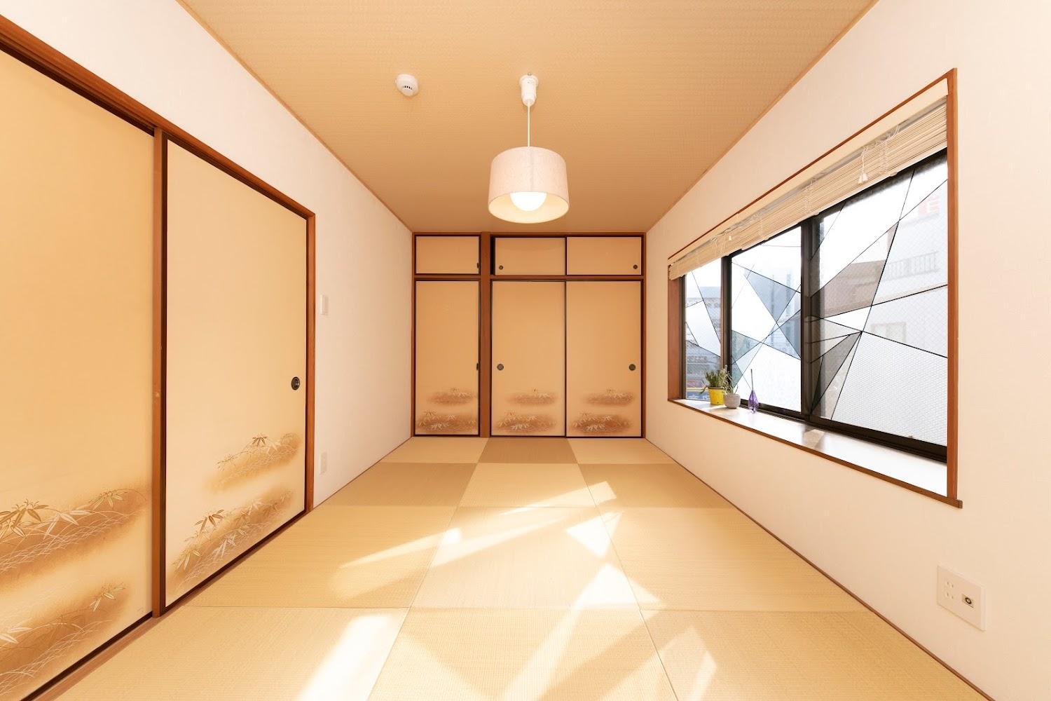Cover Image for Gallery House 1&2