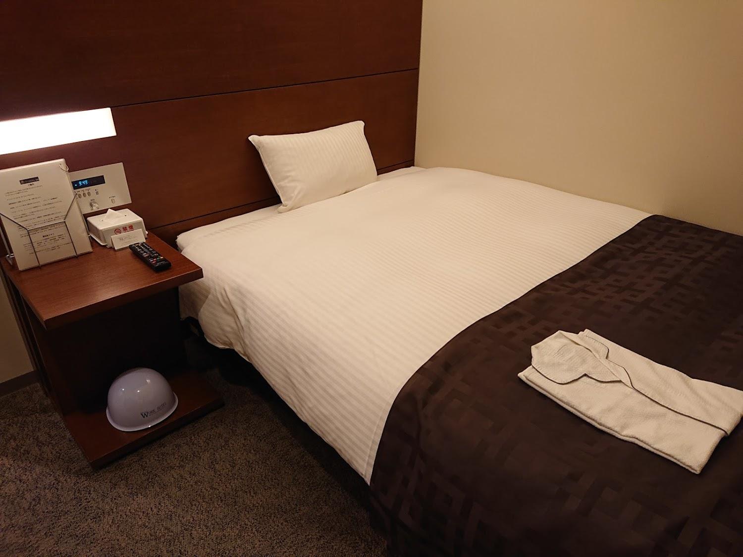 Cover Image for Work Hotel Takatsuki
