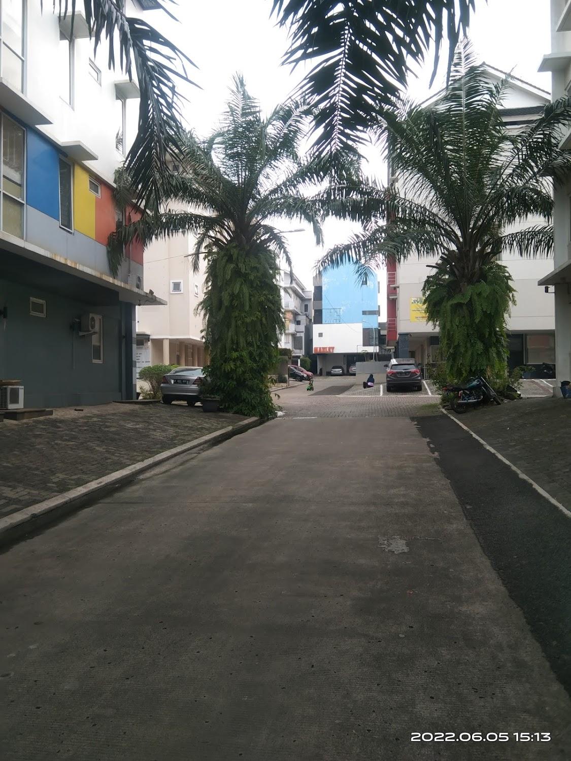 Cover Image for Capital O 91048 Coolz E Residence Karawaci
