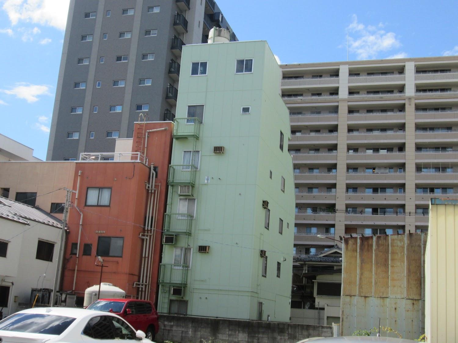 Cover Image for Business Hotel Azuma