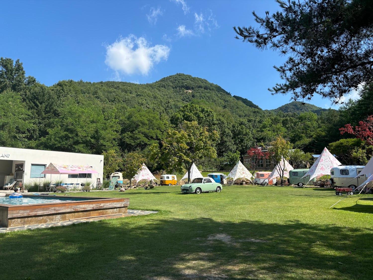 Cover Image for Geumsan Lalaland Caravan