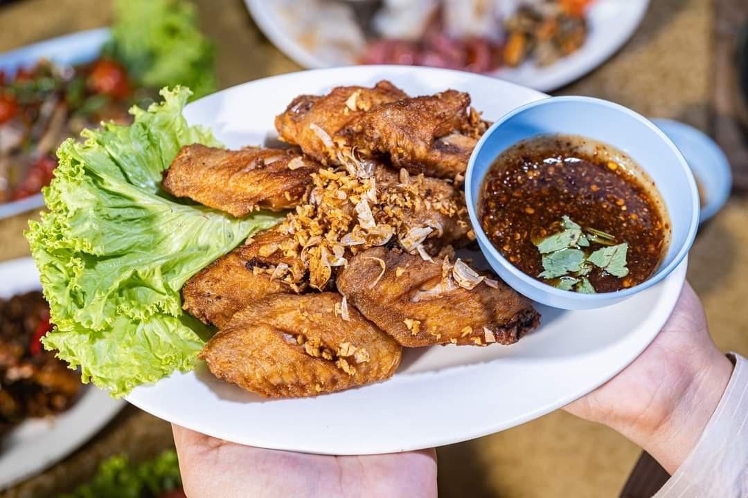 Cover Image for สะกอมคาบาน่า