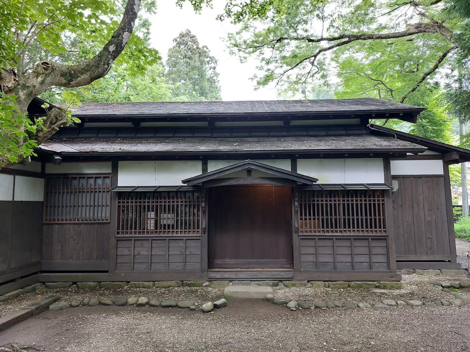 Cover Image for Samurai Street House