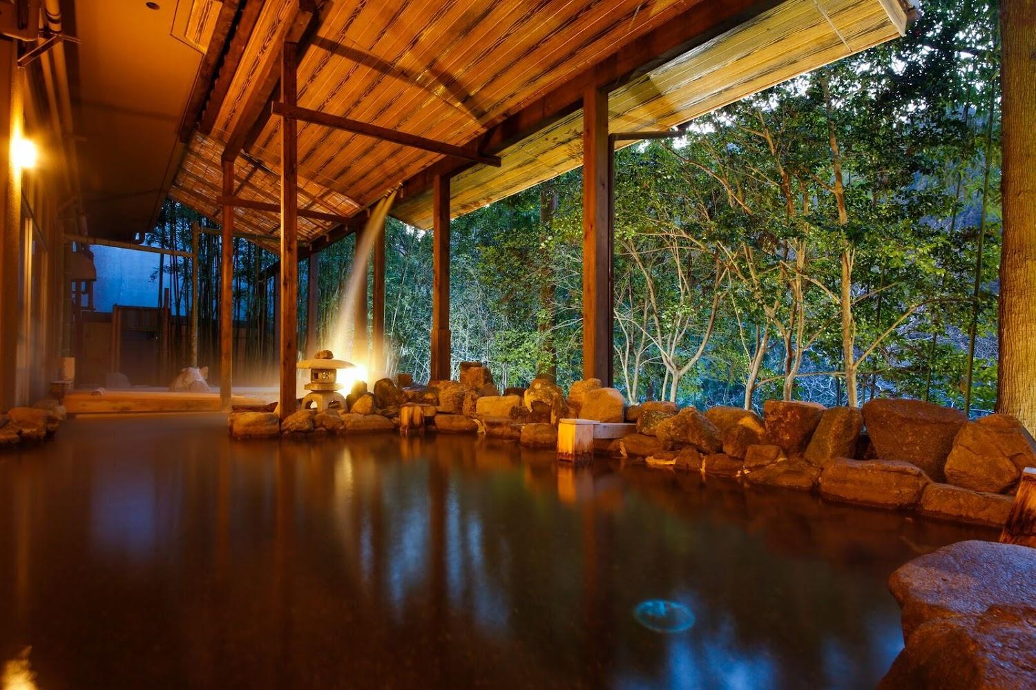 Cover Image for Hinotani Onsen Misugi Resort