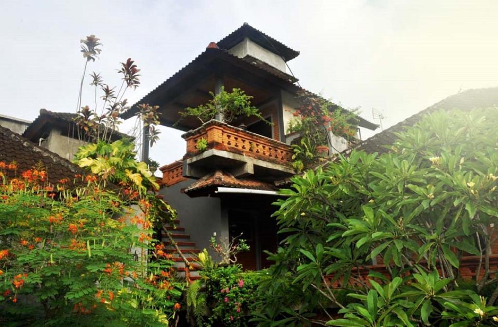 Cover Image for Candra Asri Bungalows