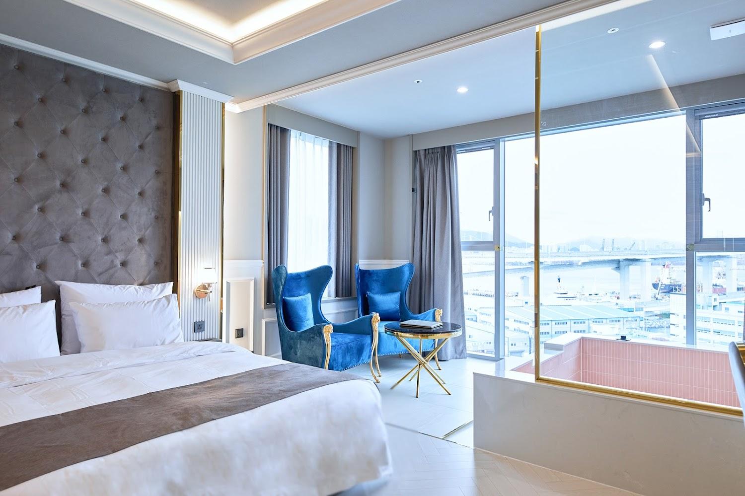 Cover Image for Grand Bern Hotel
