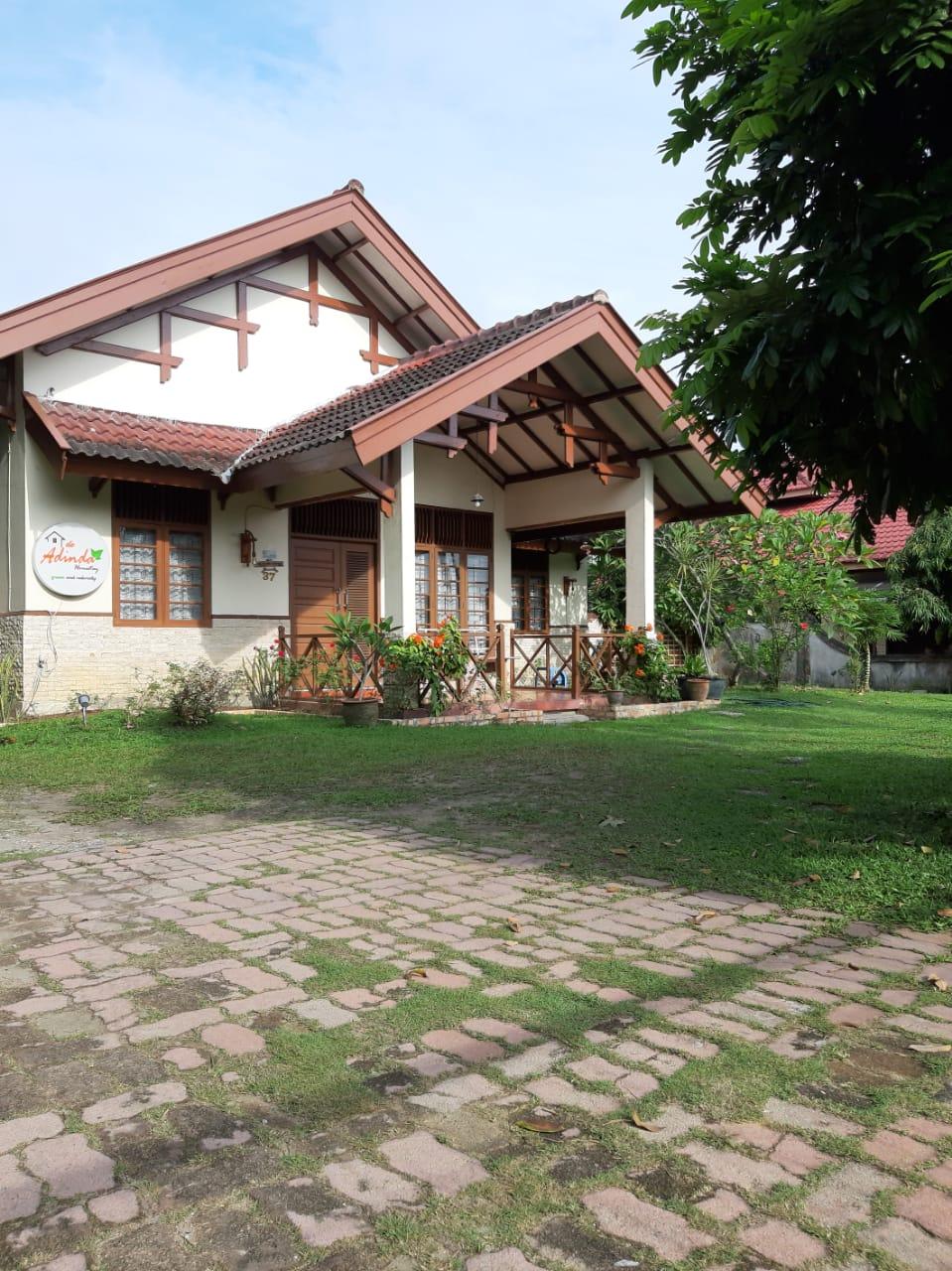 Cover Image for de Adinda Homestay & Cafe, Green & Naturally