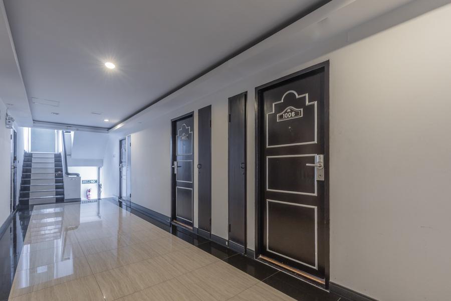 Cover Image for RedDoorz Premium near Ekkamai BTS Station