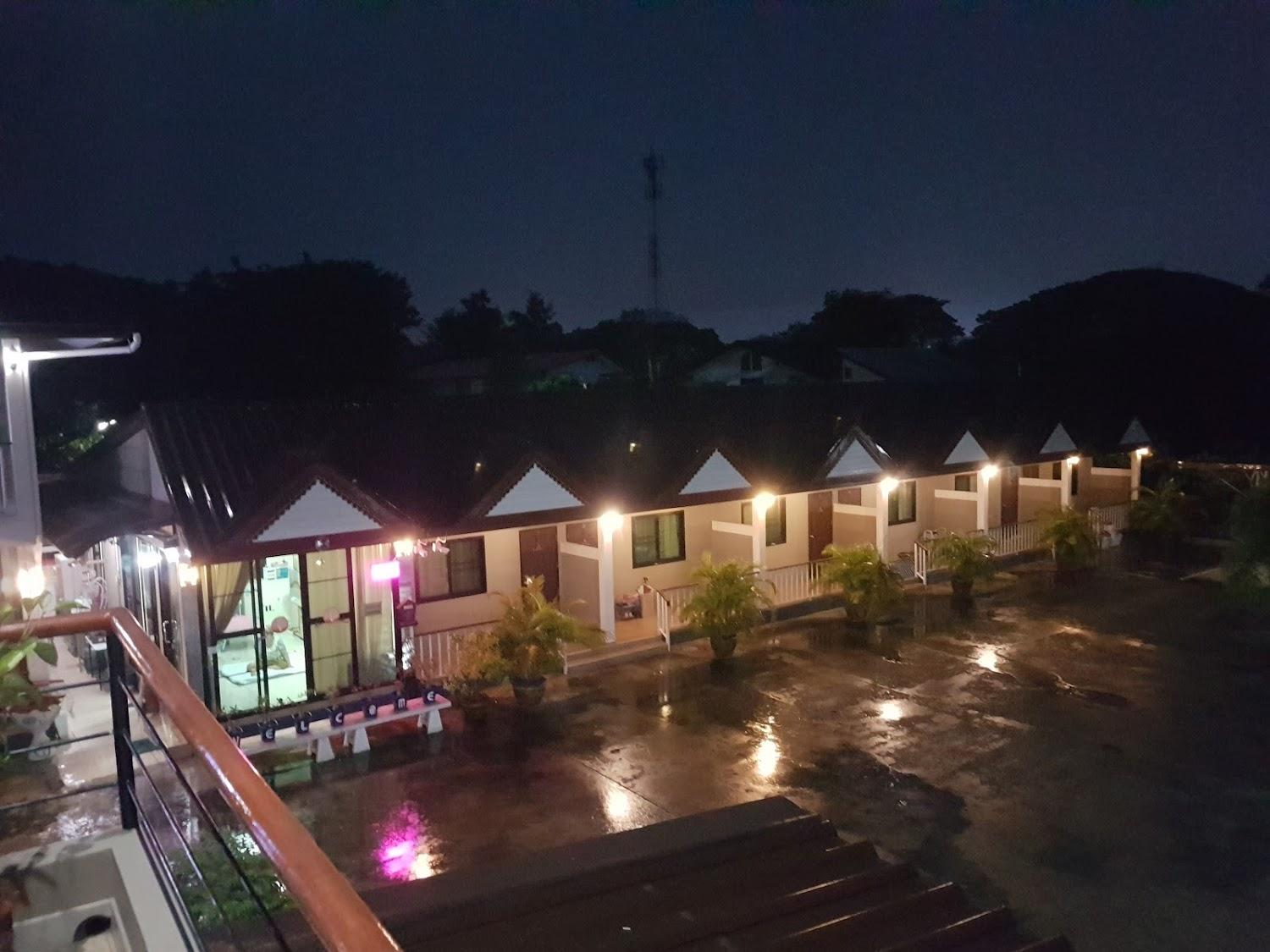 Cover Image for หอพักบ้านเงินเพลส