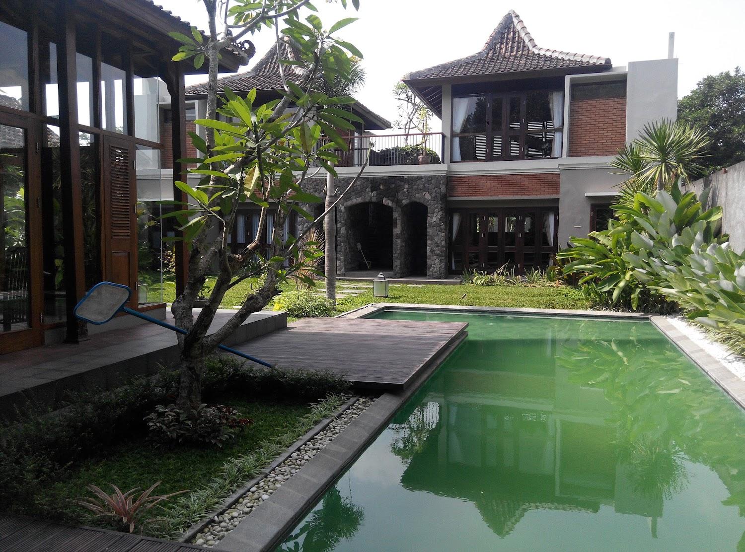 Cover Image for Rumah Jatirejo
