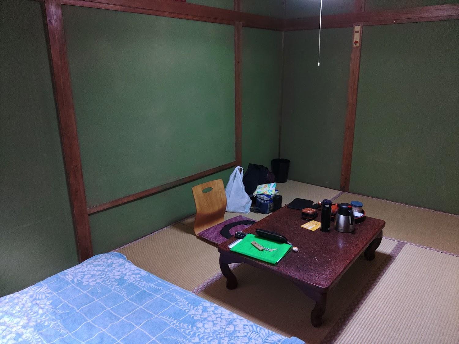 Cover Image for Hatsushiro Hotel
