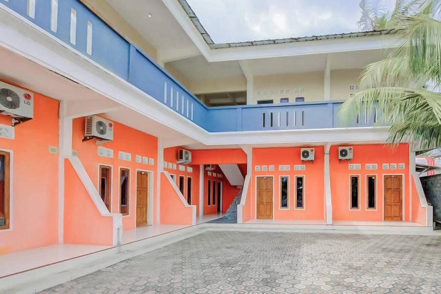 Cover Image for RedDoorz near Pamugaran Beach Pangandaran