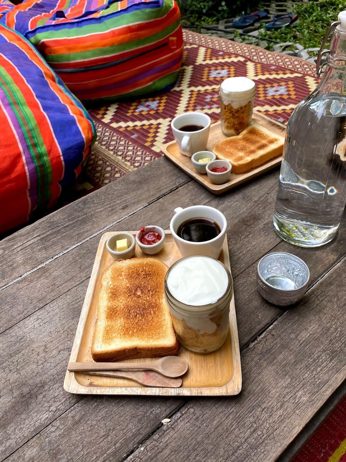 Cover Image for The Yard Hostel Bangkok
