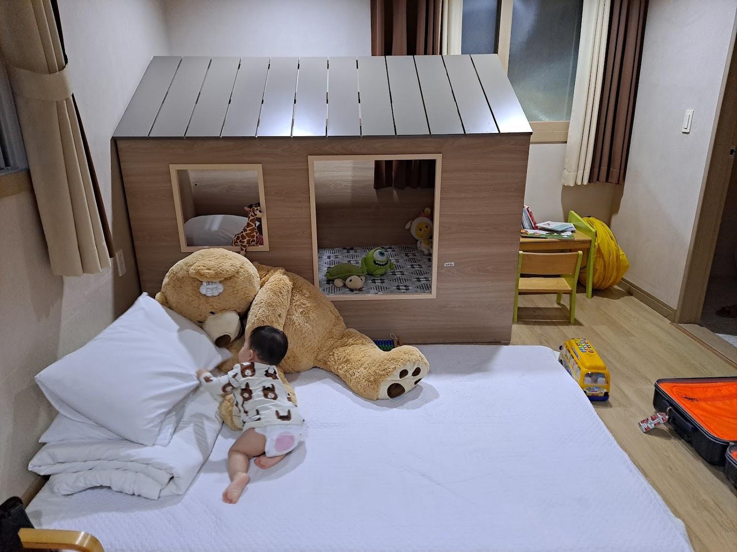 Cover Image for Seongsan Beach Hotel