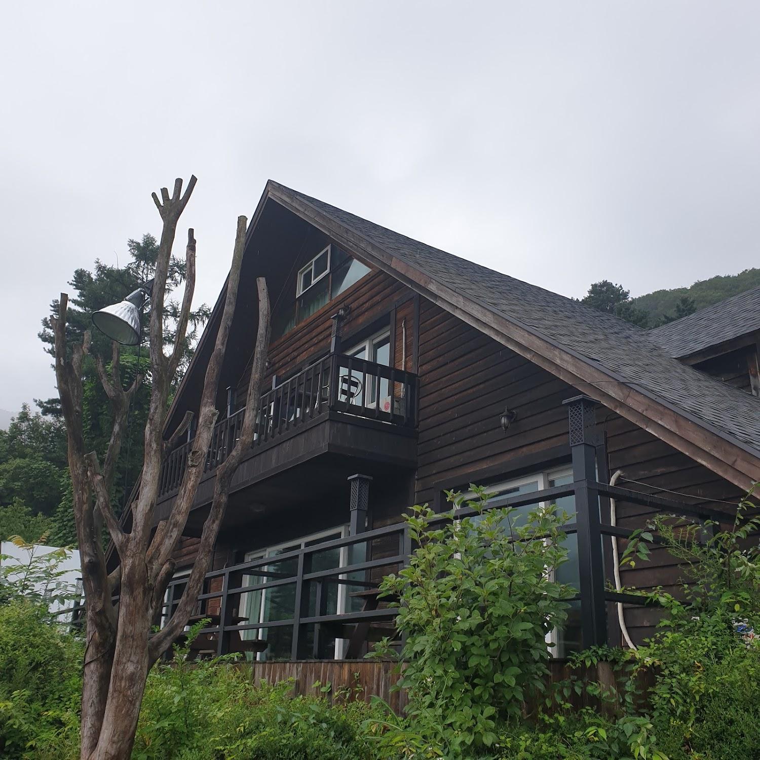 Cover Image for 강산호펜션
