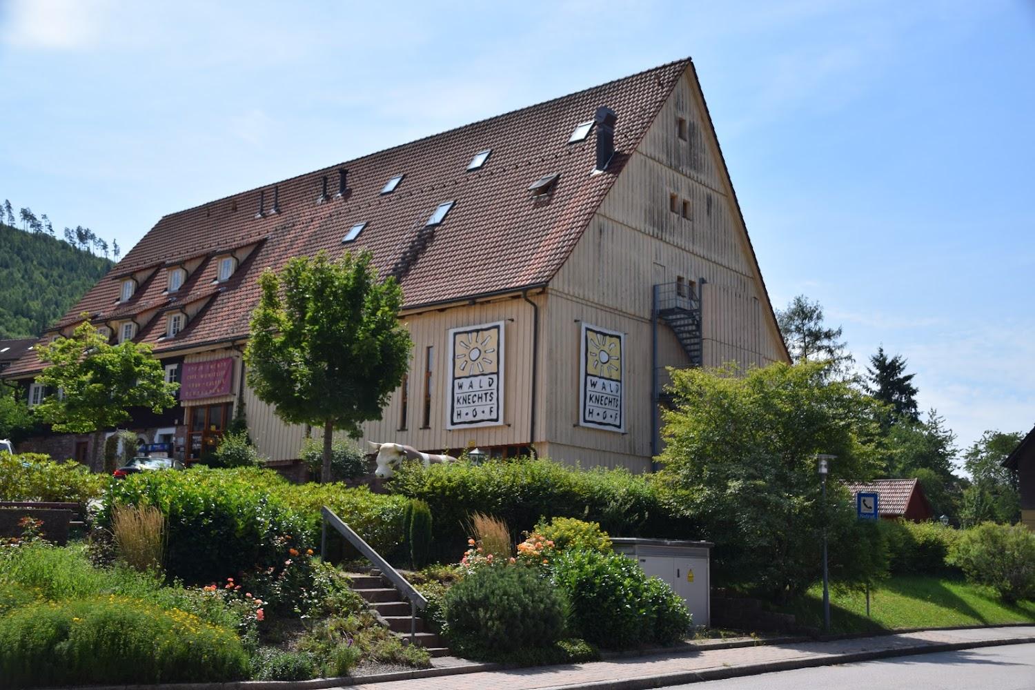 Cover Image for Waldknechtshof GmbH