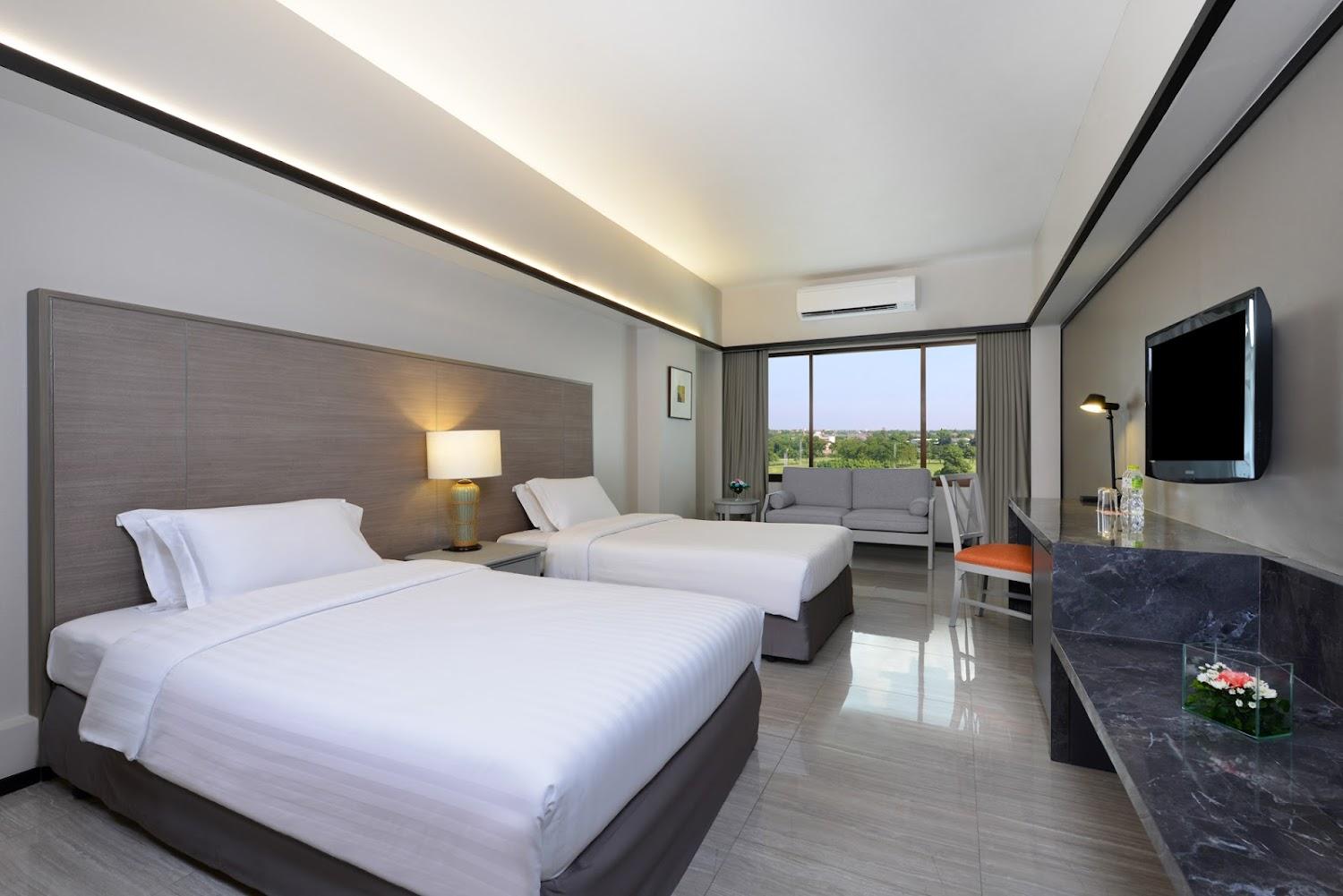 Cover Image for Tinidee Hotel Bangkok Golf Club
