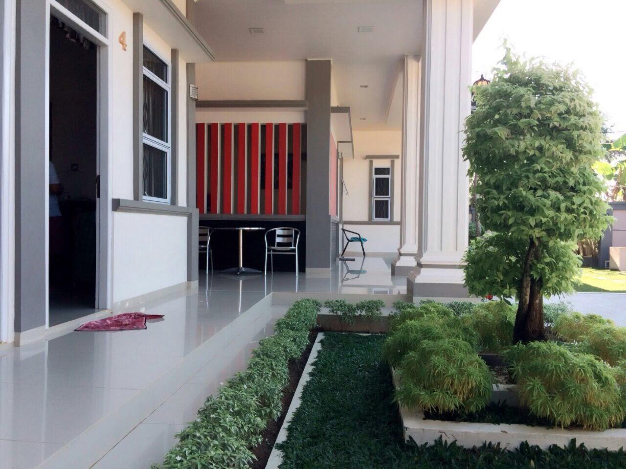Cover Image for Bamboo Resort ... Kost & Cafe - Pekanbaru