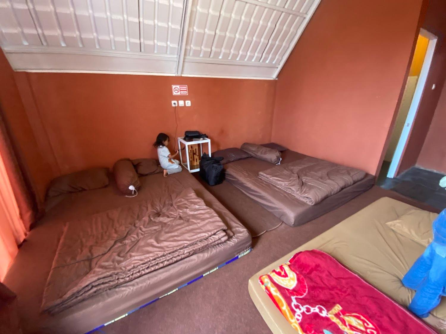 Cover Image for Guest house tombo ati