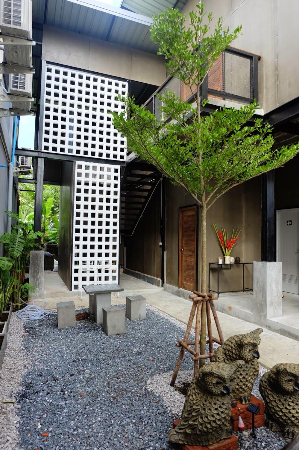 Cover Image for NOKHOOK HOUSE