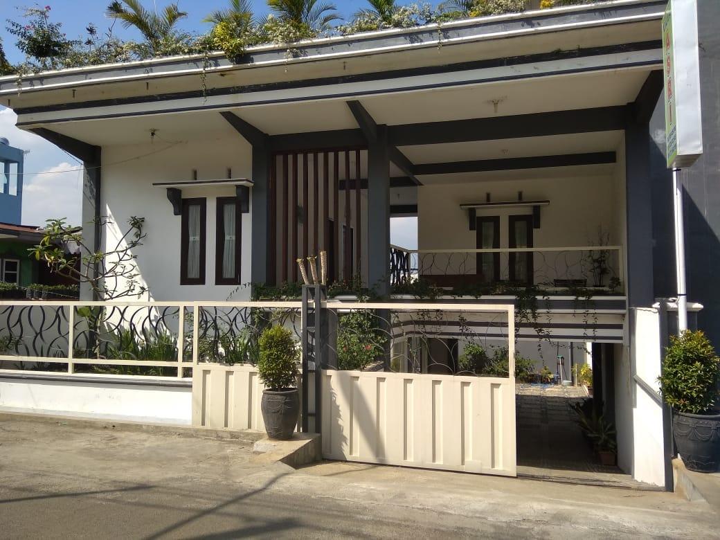 Cover Image for Villa Asri