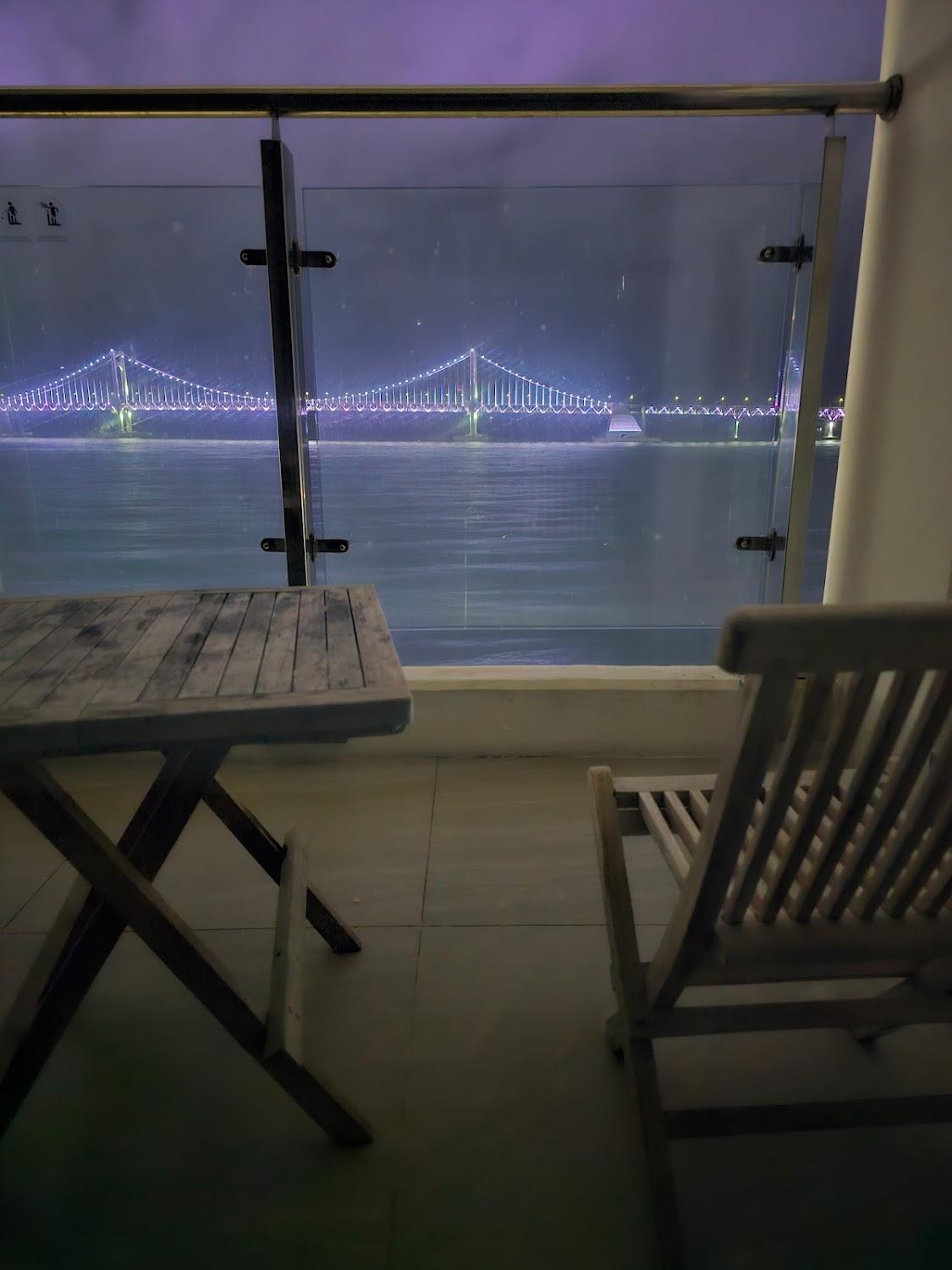 Cover Image for 엘모멘토 광안