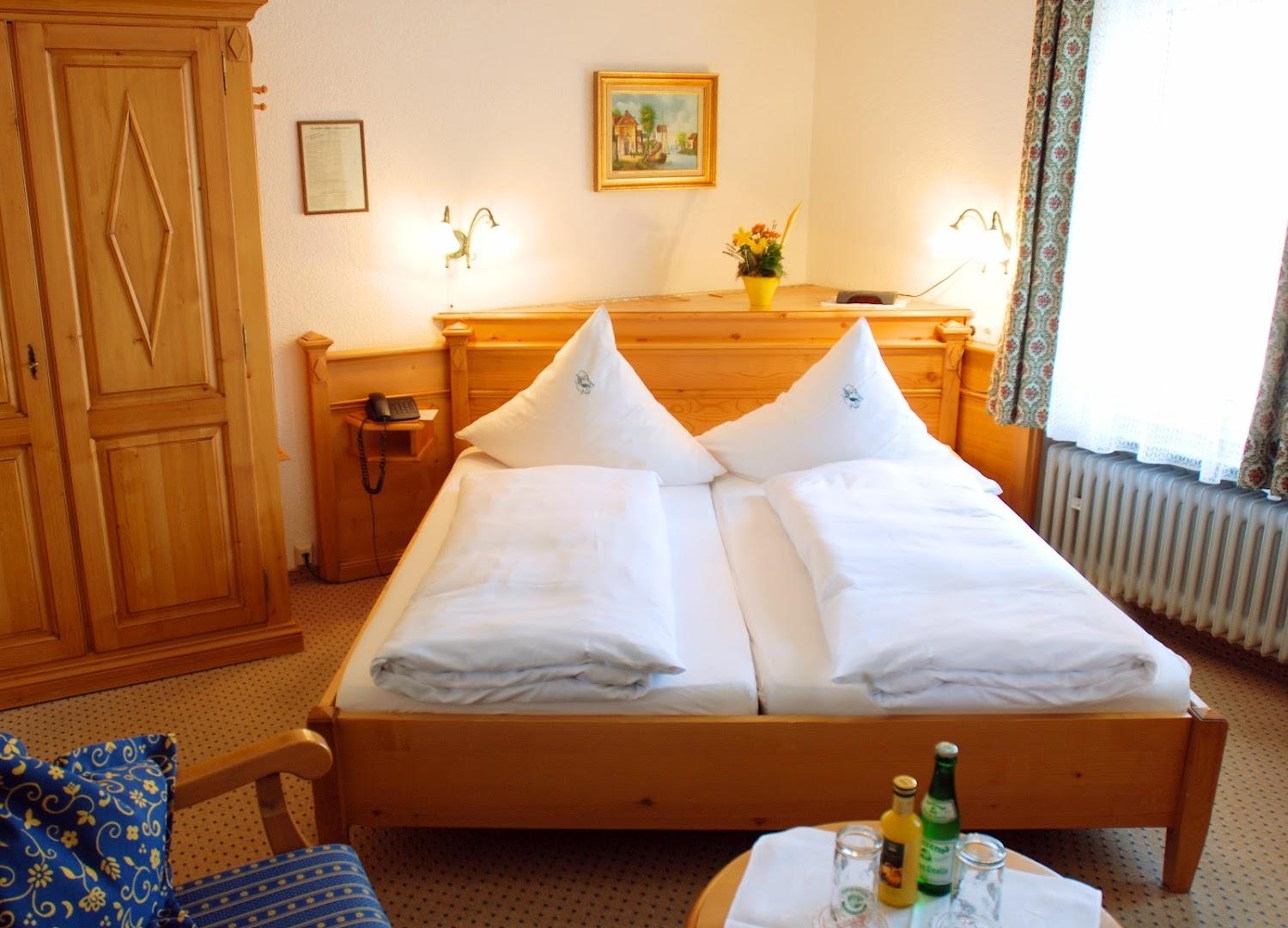Cover Image for Bodensee Hotel Restaurant Storchen Uhldingen