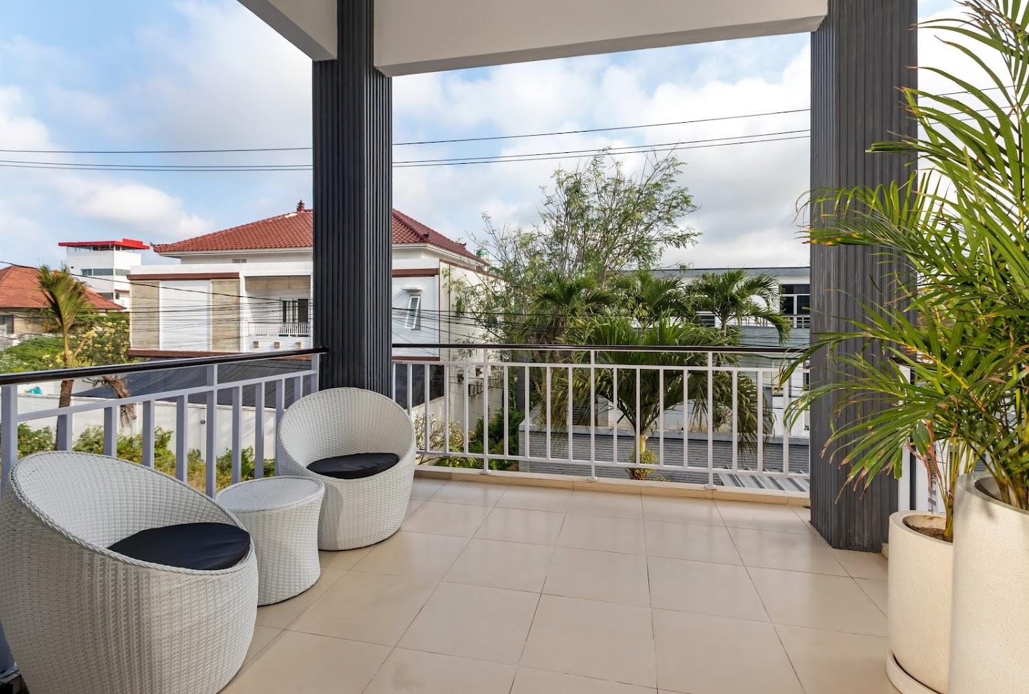 Cover Image for Green House Villa