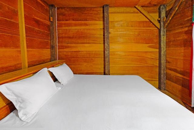 Cover Image for OYO Homes 91167 Tatto Bara Homestay