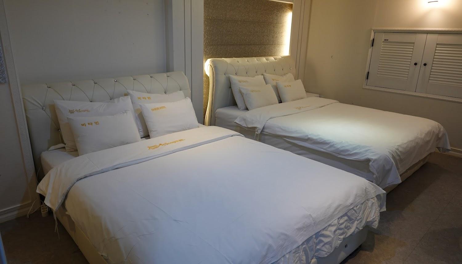Cover Image for Hanok Hotel