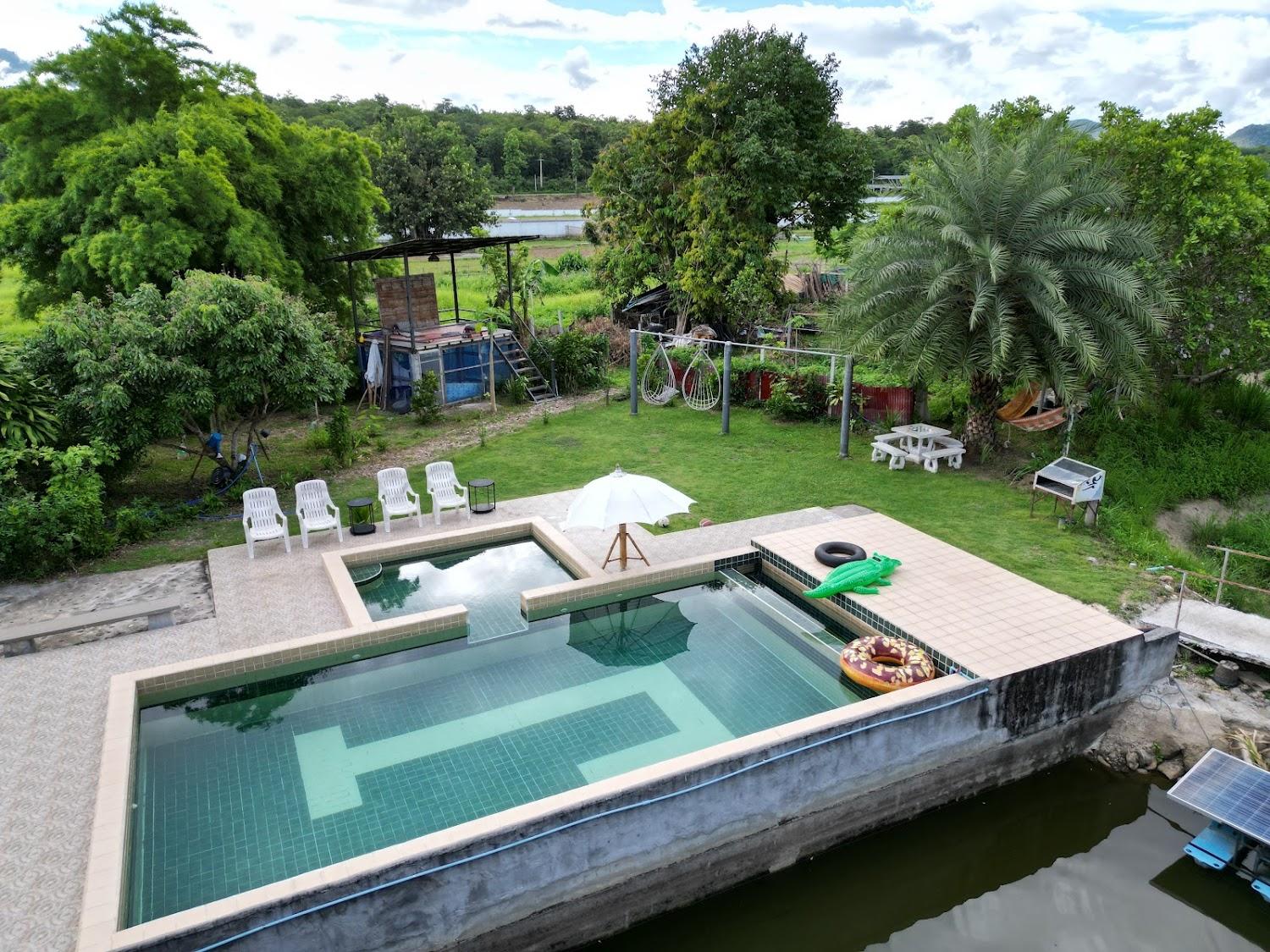Cover Image for JJ&J Garden Pai