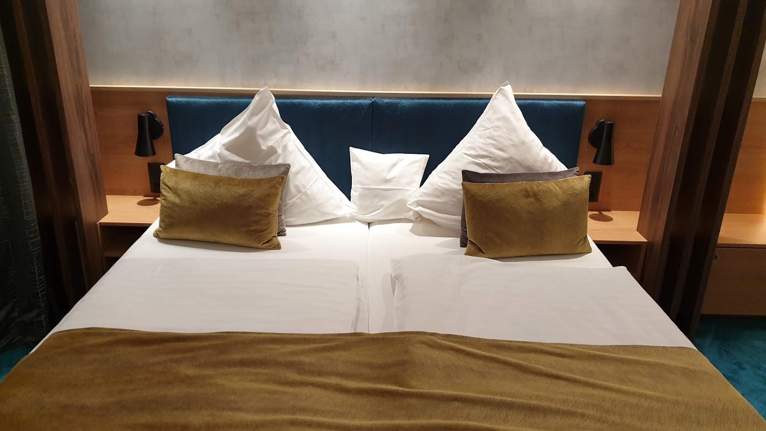 Cover Image for Hotel Im Engel