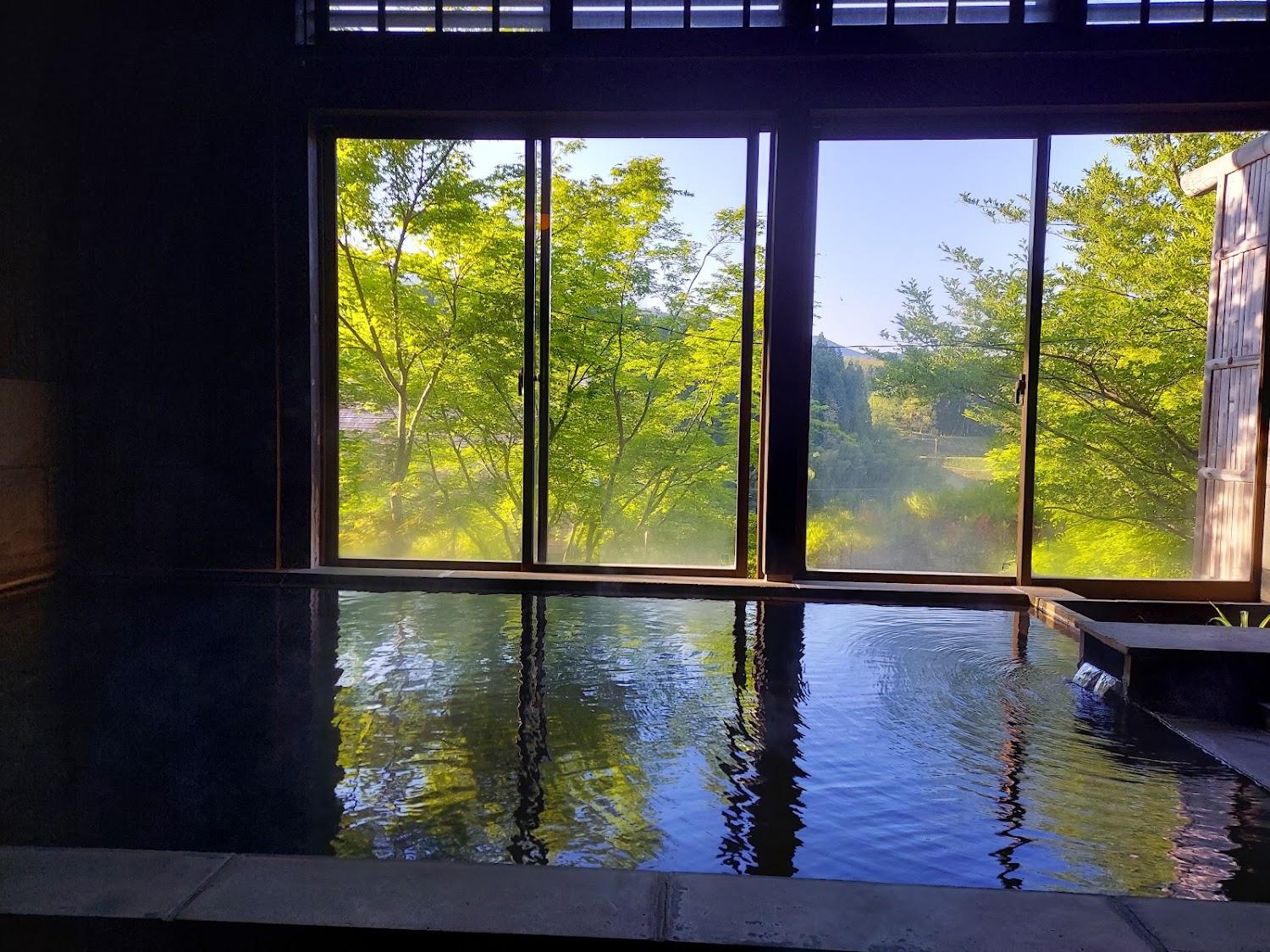 Cover Image for 清涼荘
