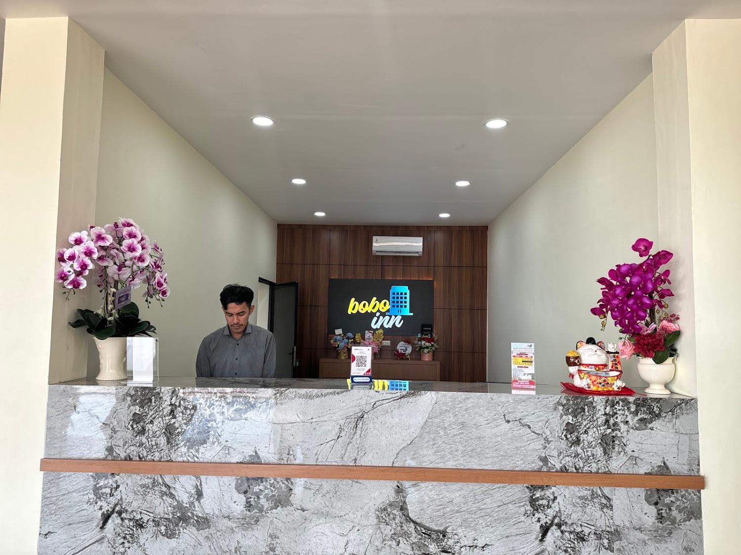 Cover Image for Bobo inn