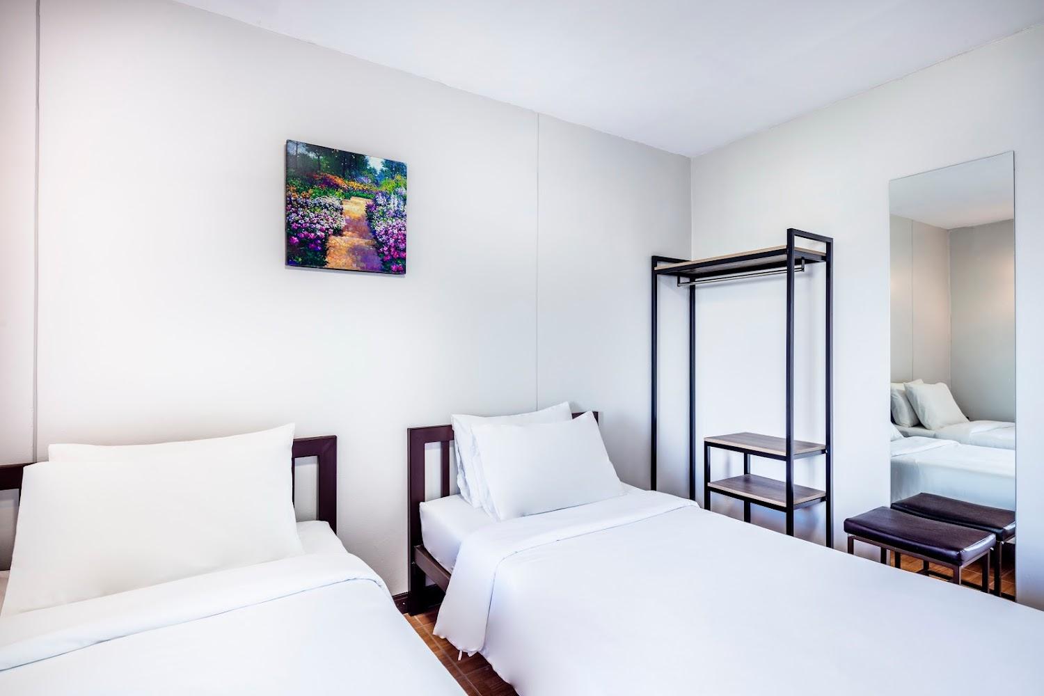 Cover Image for Livotel Express Hotel Bang Kruai Nonthaburi