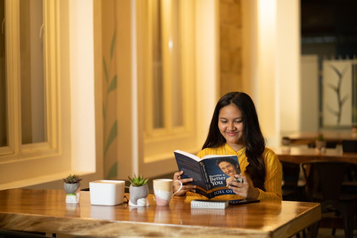 Cover Image for De Amelia Surabaya