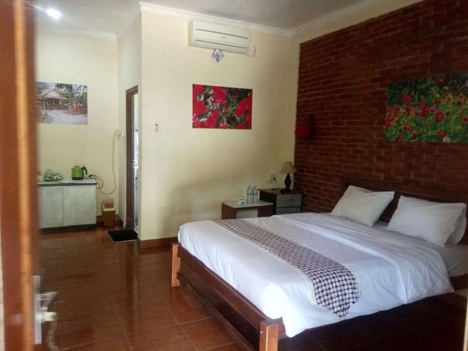 Cover Image for HOMESTAY SYARIAH KUSTAUFIKAR