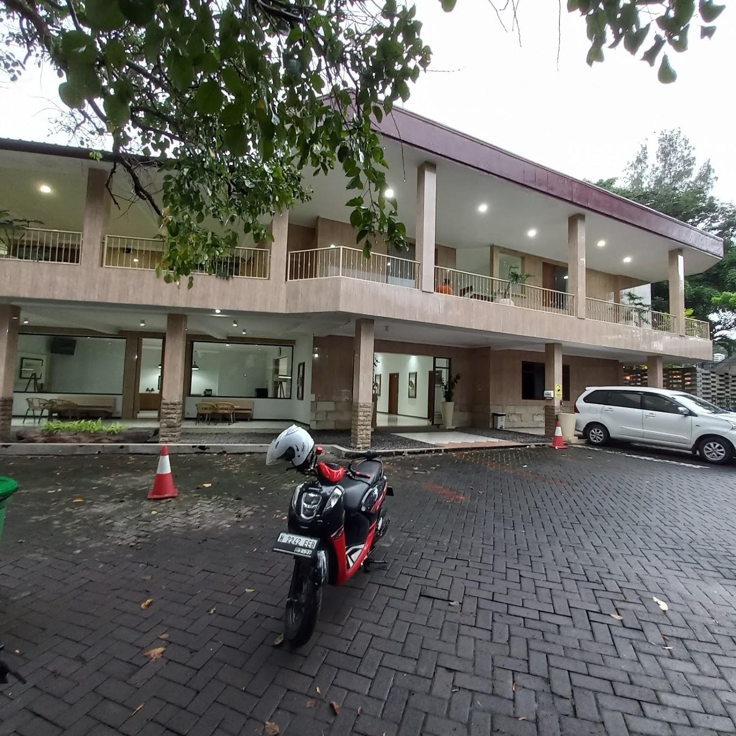 Cover Image for Hotel Aloha Malang
