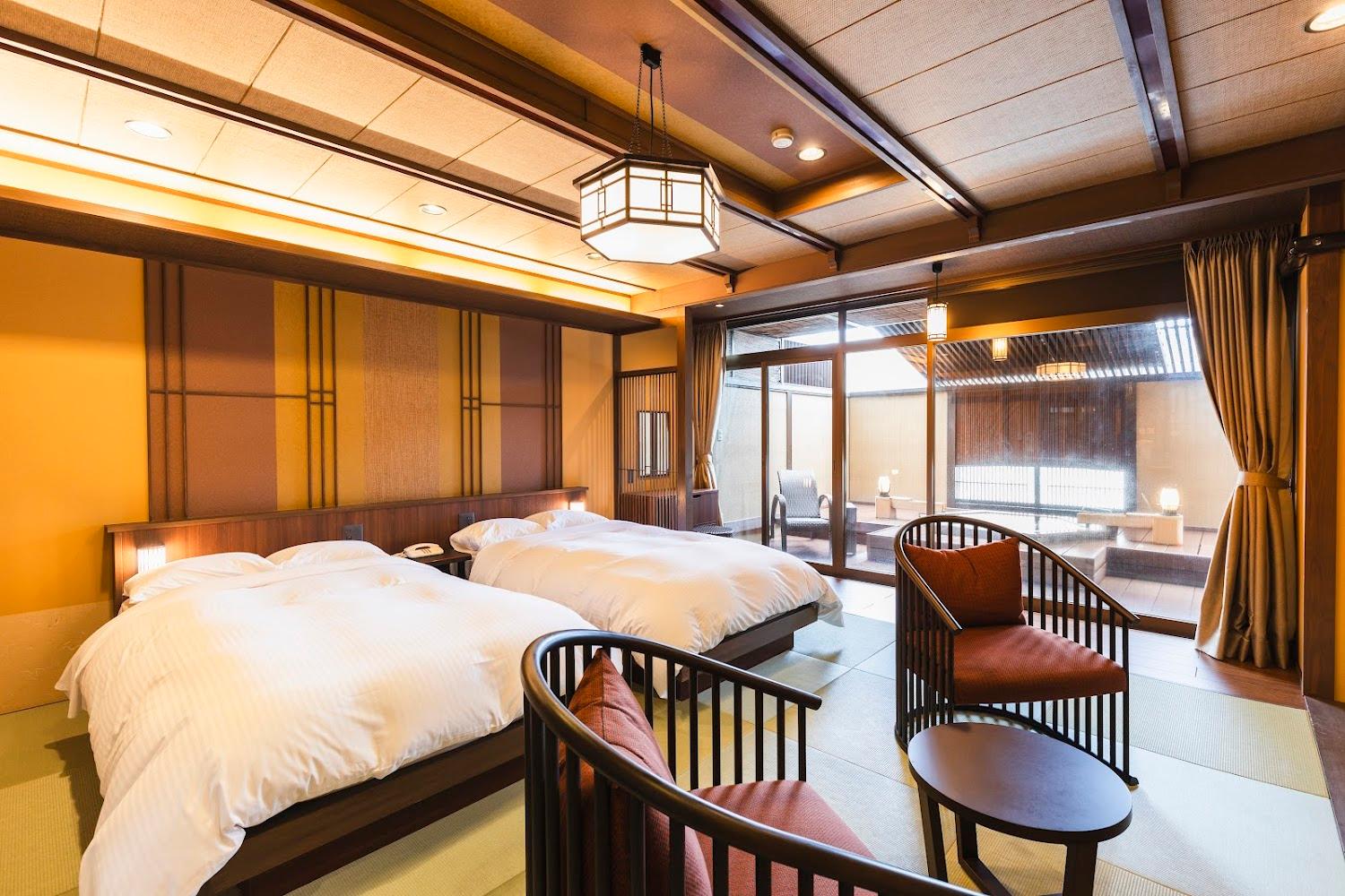Cover Image for Konaya Hotel