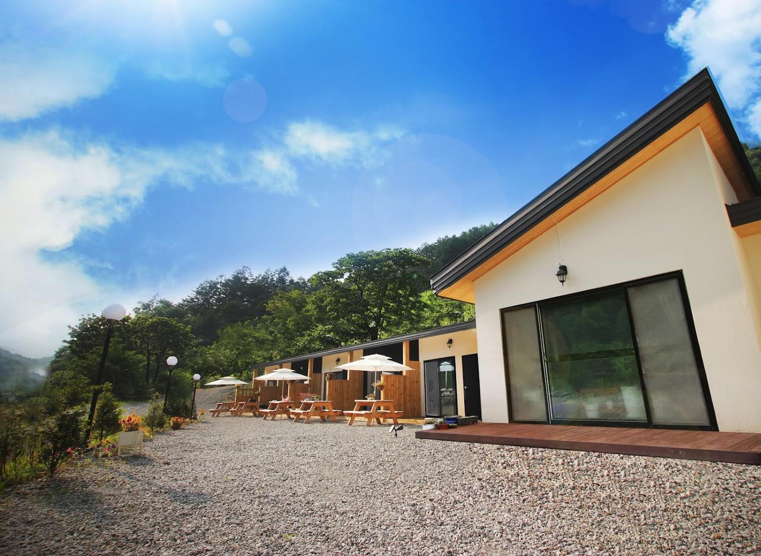 Cover Image for 수피아펜션(SUPIA PENSION)