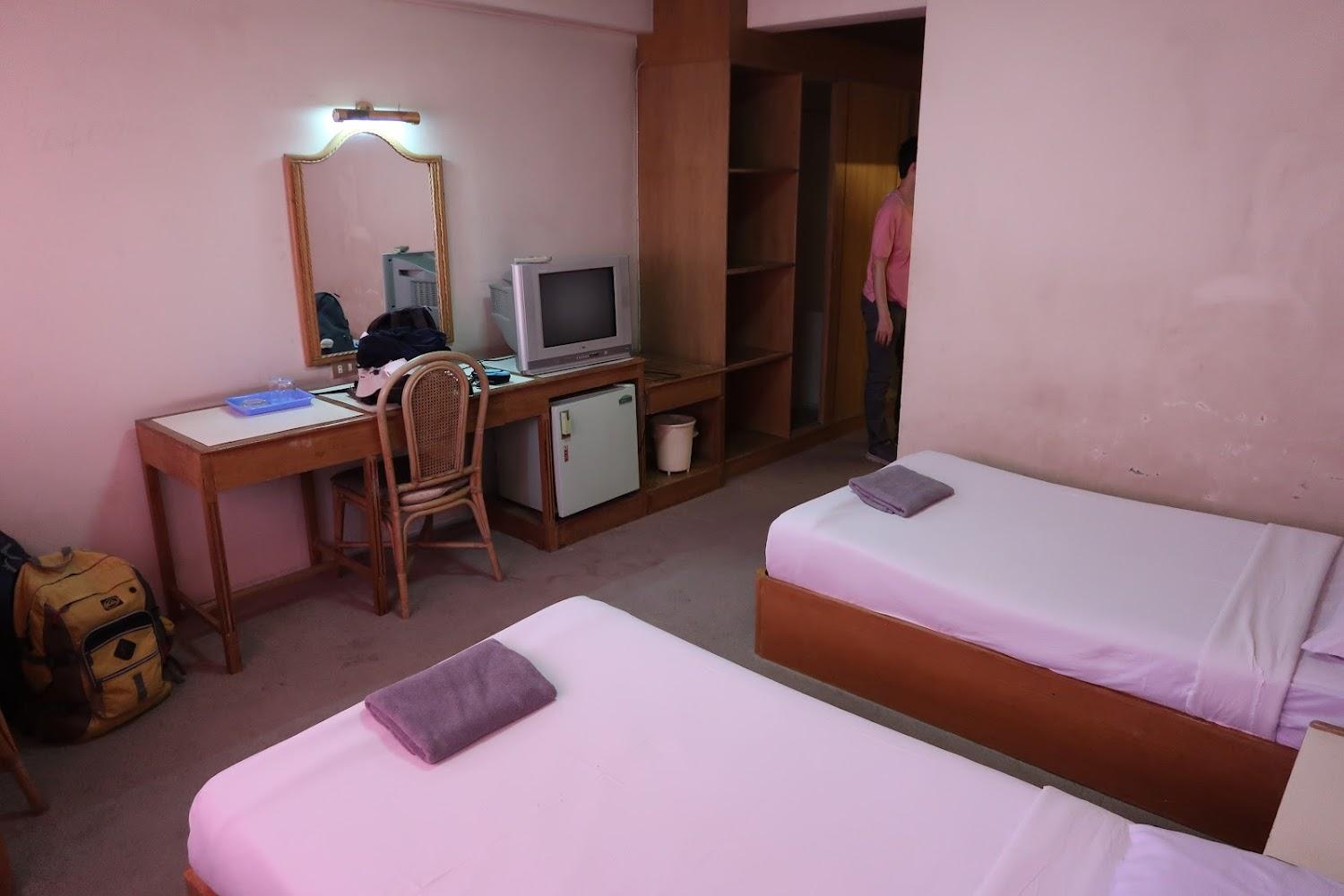 Cover Image for Samai Niyom Hotel