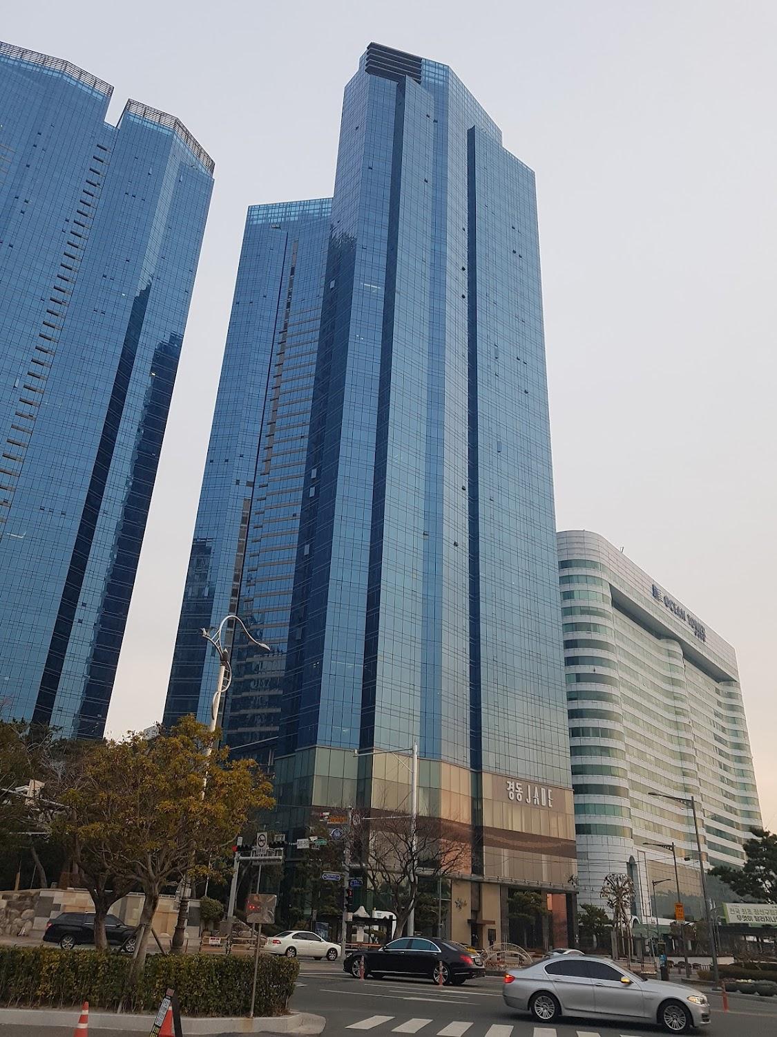 Cover Image for LCT Hotel
