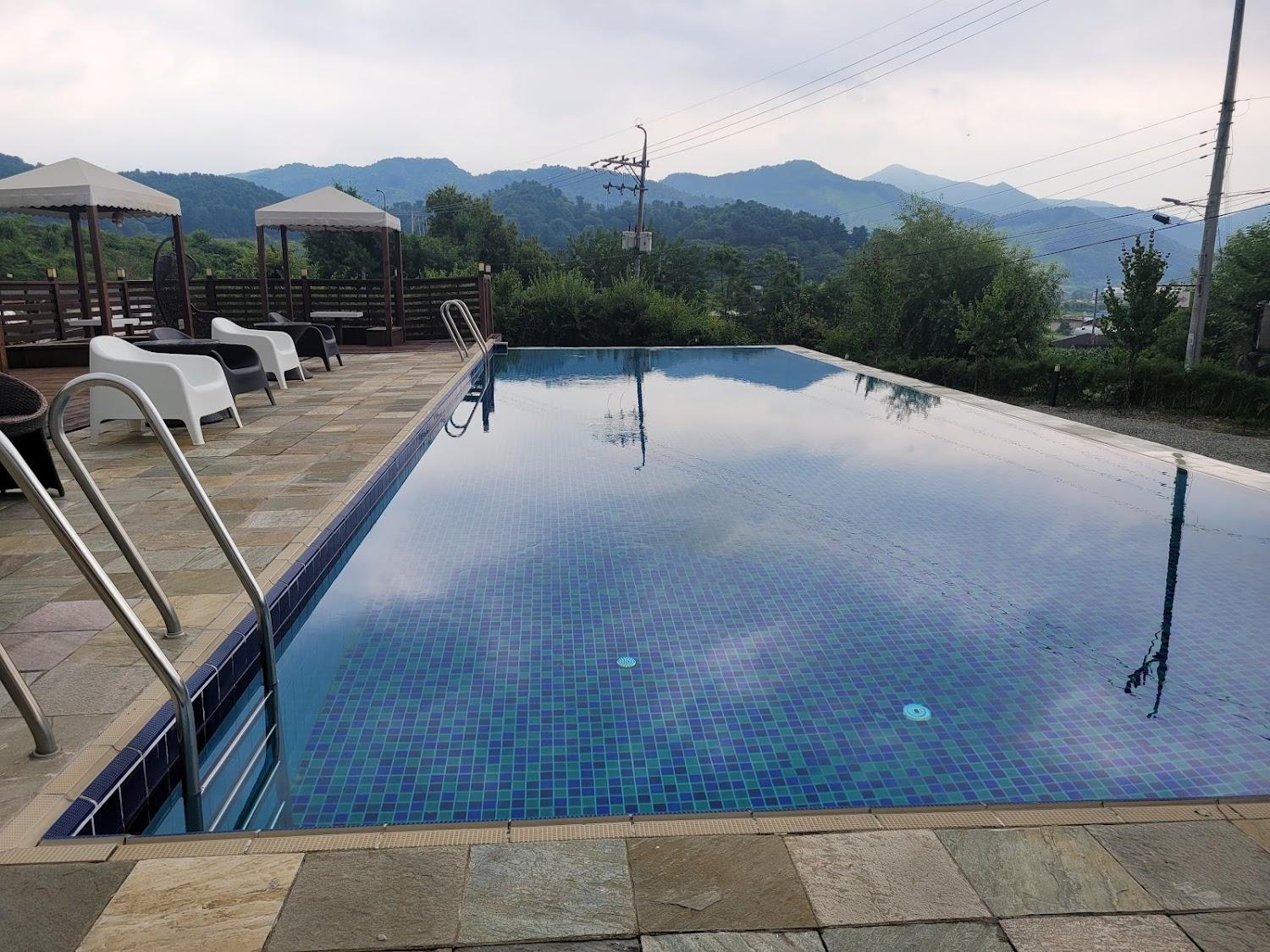Cover Image for 라푼젤키즈풀빌라