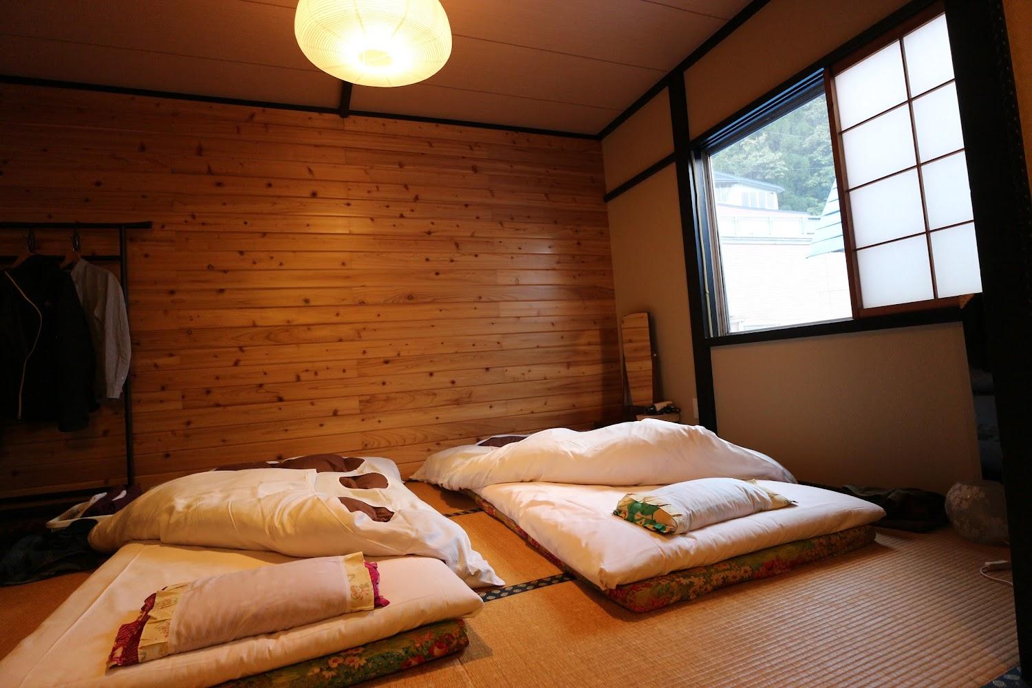 Cover Image for Satsukiso Inn