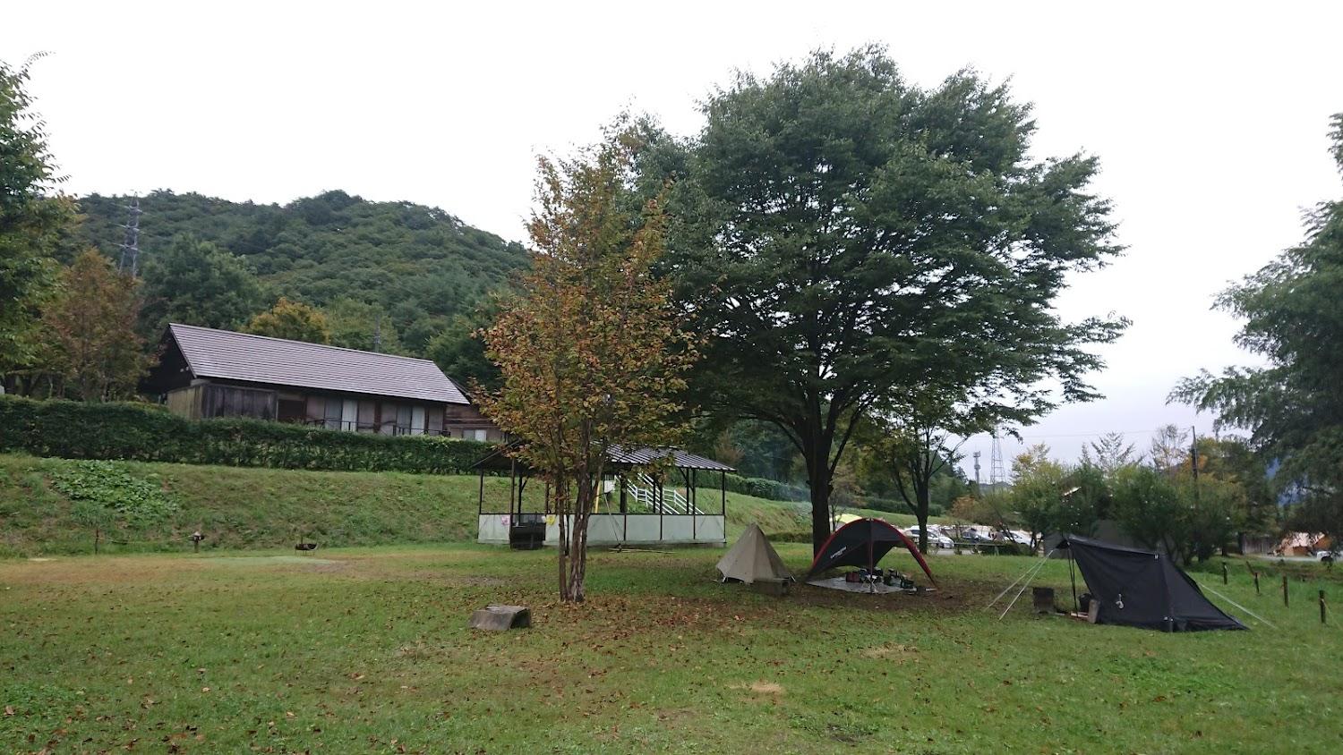 Cover Image for 新治ファミリーランド